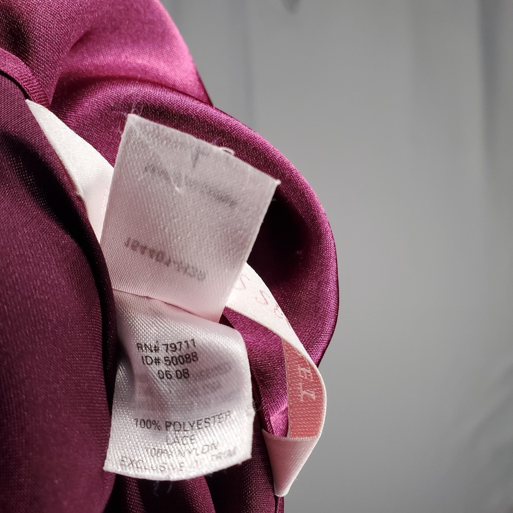Vtg Victorias Secret Burgundy Satin Slip Dress Large V-Neck Lace 00s Y2K - Picture 9 of 9